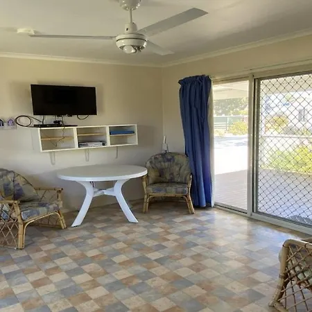 Jurien Bay View Bungalows Jetty View 5 Exterior photo